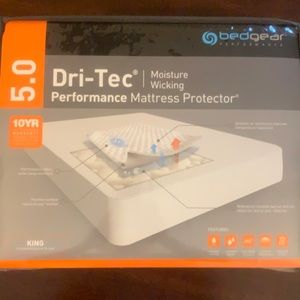bedgear Dri-Tec mattress protector for King bed